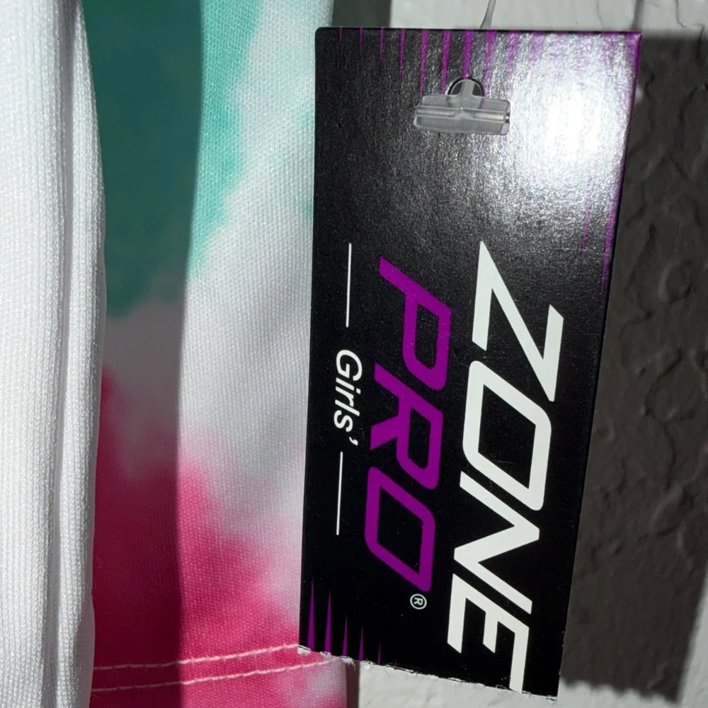 Zone Pro Pink and White‎ Heart Tank Top & Shorts LOVE XS 4/5